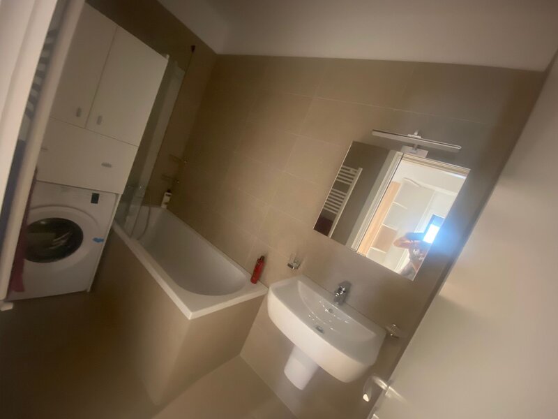 Grozavesti, Regie, Novum Parcul Politehnicii